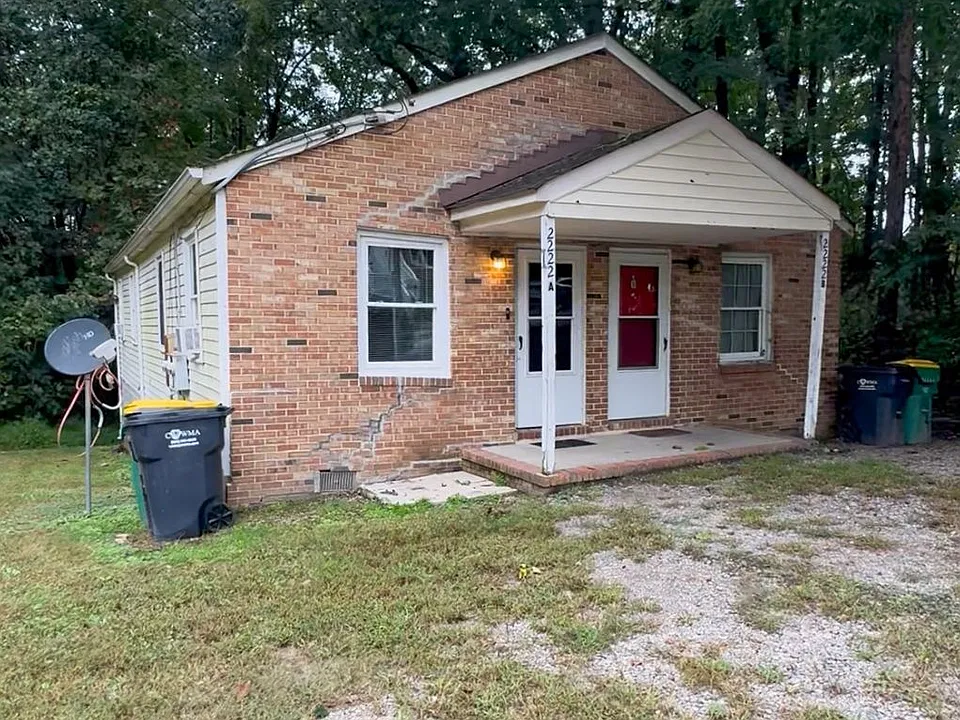 2222A Dellrose Dr
