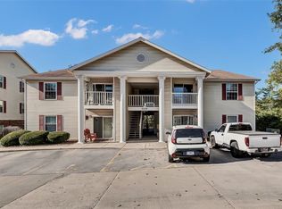 3129 Edwards Pl APT 303, Maryland Heights, MO