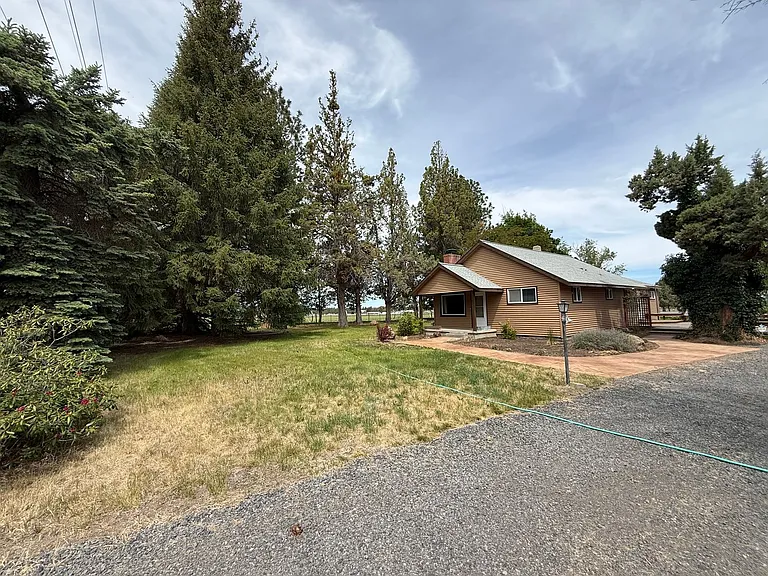 21730 NE Butler Market Rd — Photo 5