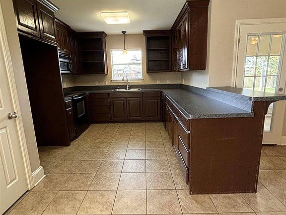 5th image of 11141 Triple Crown Dr