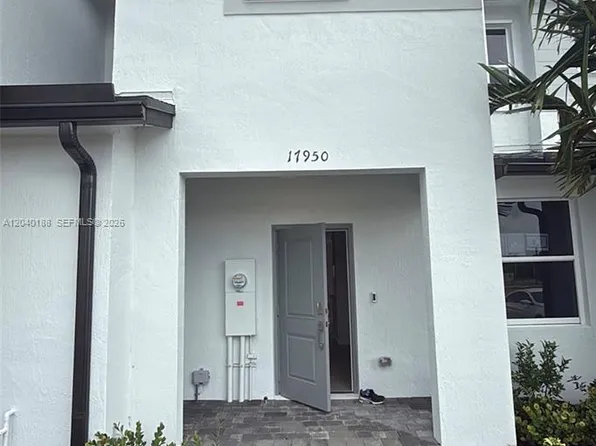 17950 SW 357th Ter, Homestead, FL 33034
