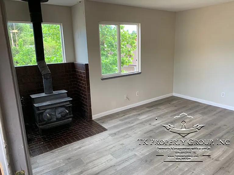 108 Ophir St #F — Photo 6
