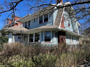 2261 Cottage Grove Dr, Cleveland Heights, OH