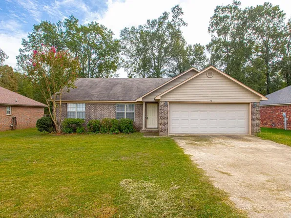 46 Eaglebrook Dr, Conway, AR 72032