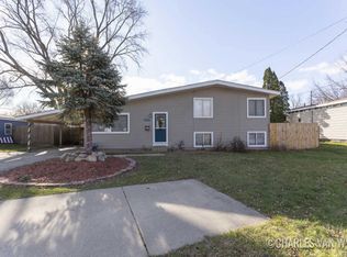 2052 Floyd St SW, Wyoming, MI 49519