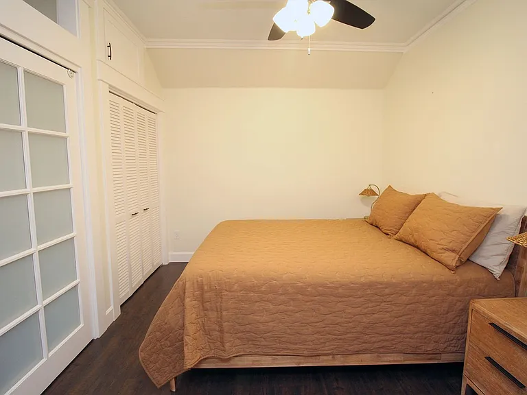 816 NE Imperial Ave — Photo 11