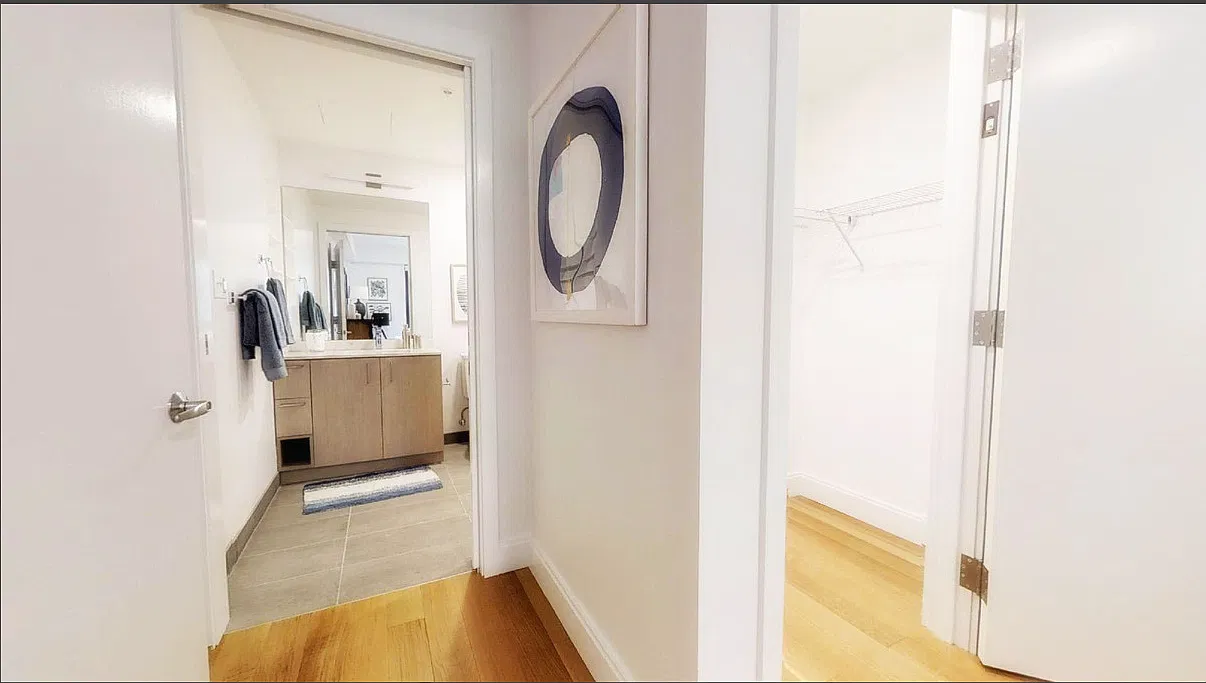 2 bed, 2.0 bath, $4,900 — Photo 3