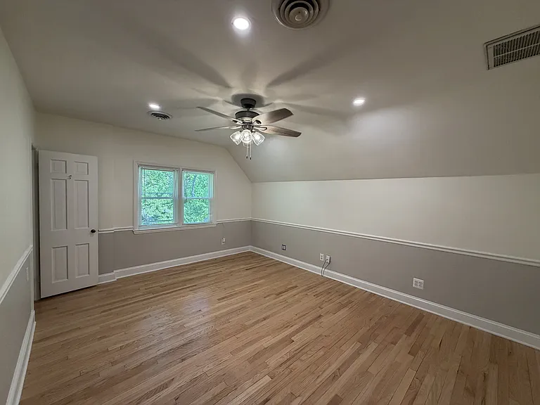 8 E Seminary Ave #2 — Photo 5