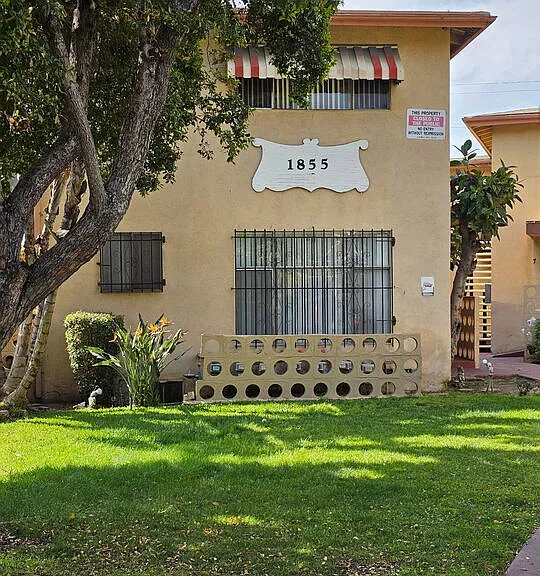 1855 S Victoria Ave #1 & 2 — Photo 4