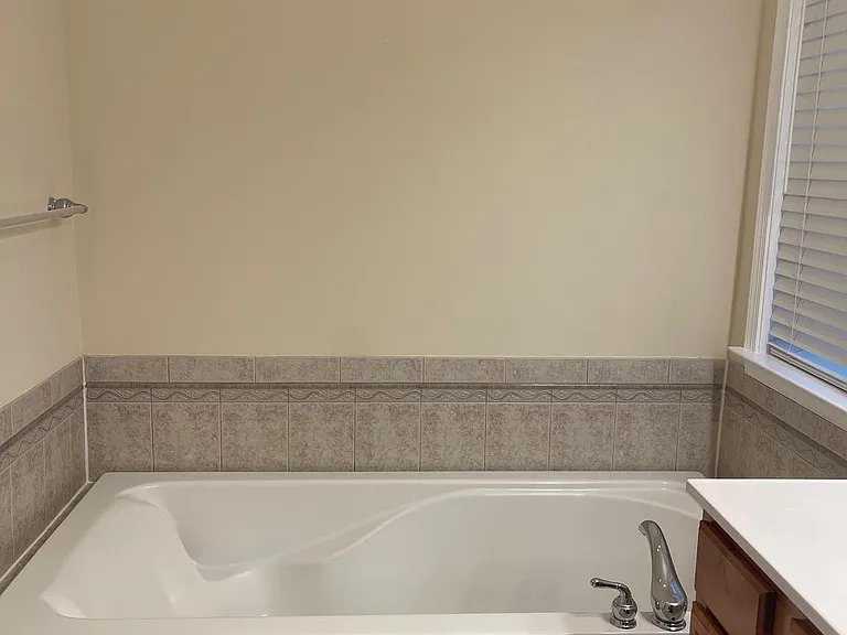 620 Kingfisher Ave — Photo 34