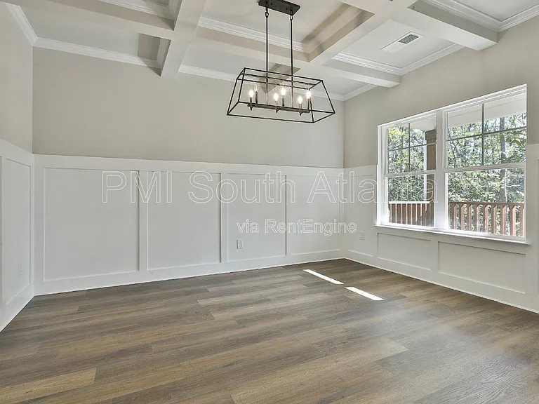 10 Singletree Ln — Photo 4