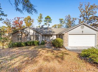 205 Watersedge Rd, Greenwood, SC 29649
