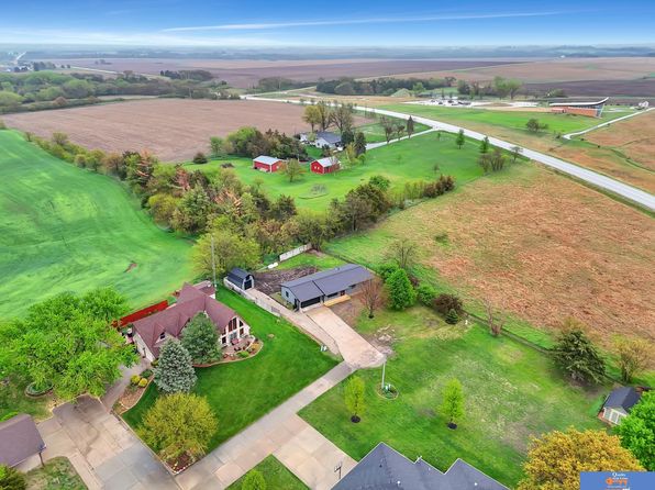 1000 Pioneer Dr, Beatrice, NE 68310