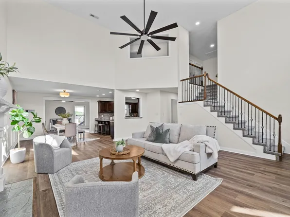 1708 Spring Haven Dr, Clarksville, TN 37042