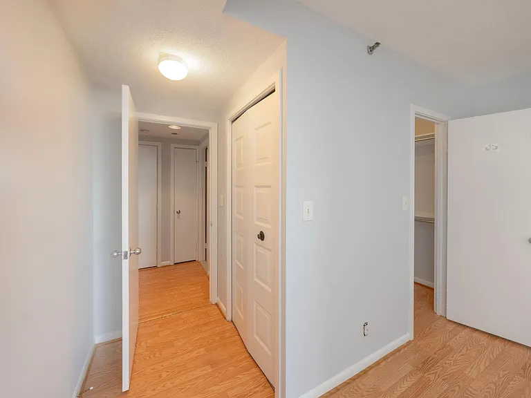 5501 Seminary Rd #1113S — Photo 23
