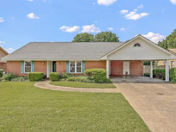 212 E Greenbriar Dr, Osceola, AR 72370