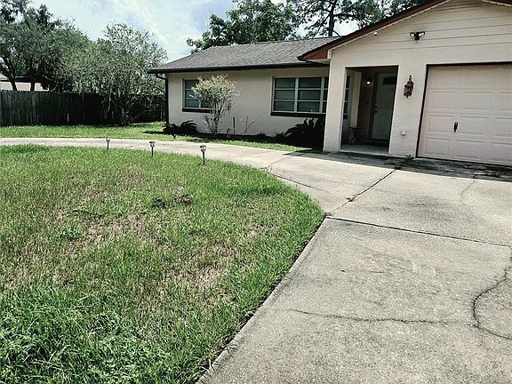 2nd image of 153 E HIGHBANKS ROAD