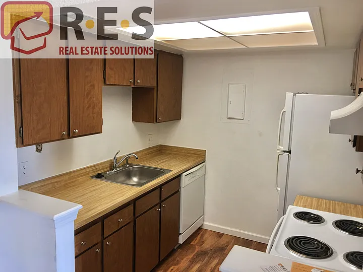 1 bed, 590 sqft, $1,095 — Photo 4