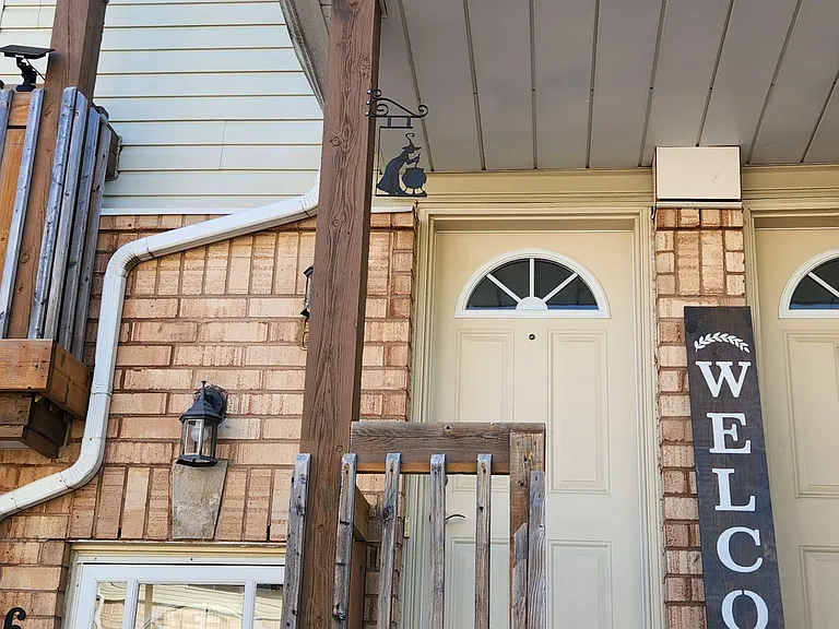 6 A Robert Ln — Photo 1