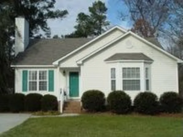 3 Joel Ct, Clayton, NC 27520