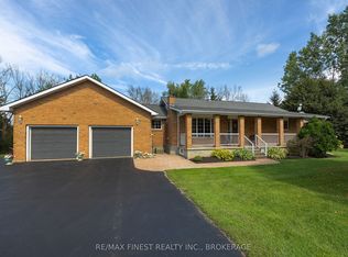 995 Bridge St W, Greater Napanee, ON K7R3L1