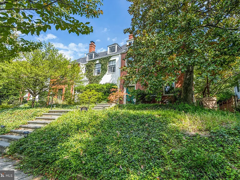 3313 Cleveland Ave NW — Photo 62