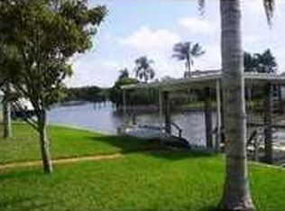 1770 McKay Creek Dr, Largo, FL 33770