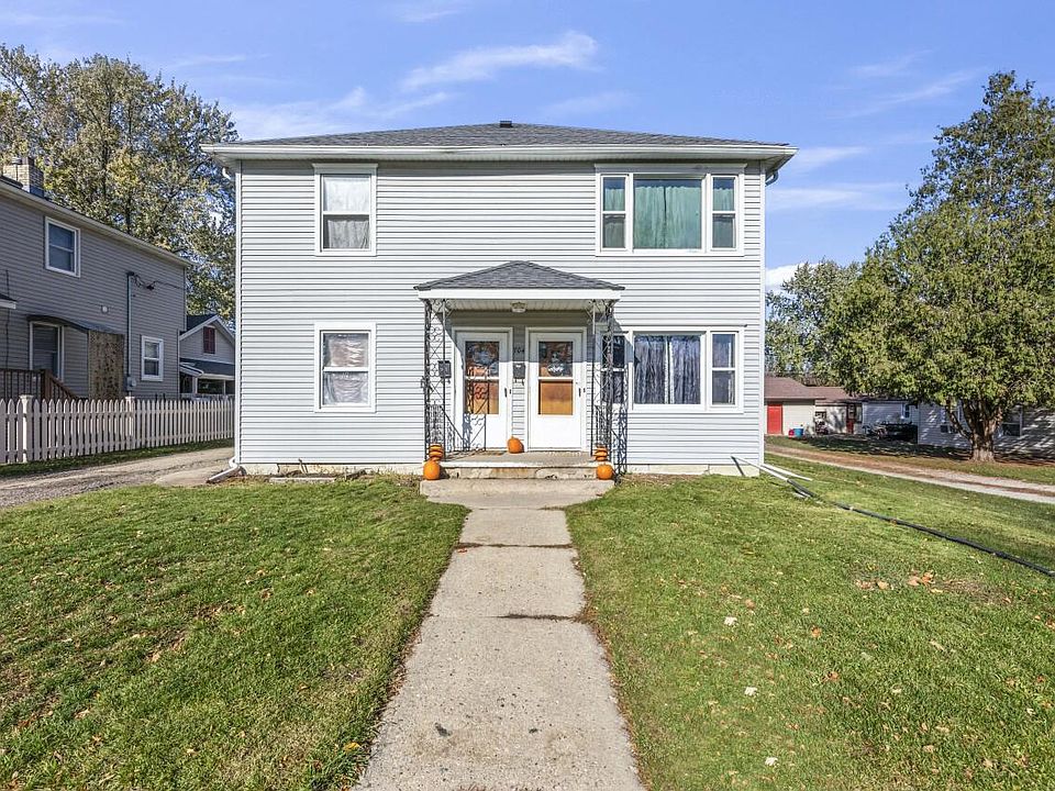 1st image of 704 Margaret STREET