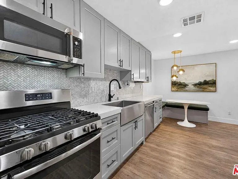 2018 Griffith Park Blvd #123 — Photo 4