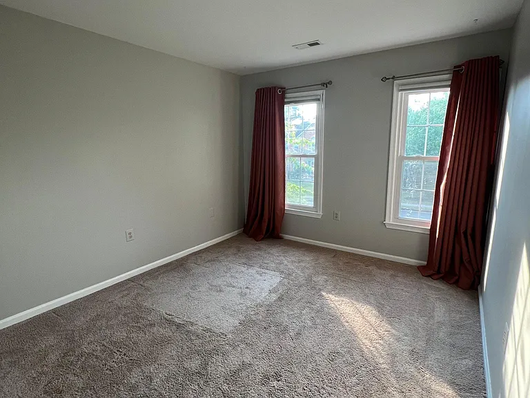 13326 Glen Taylor Ln — Photo 9