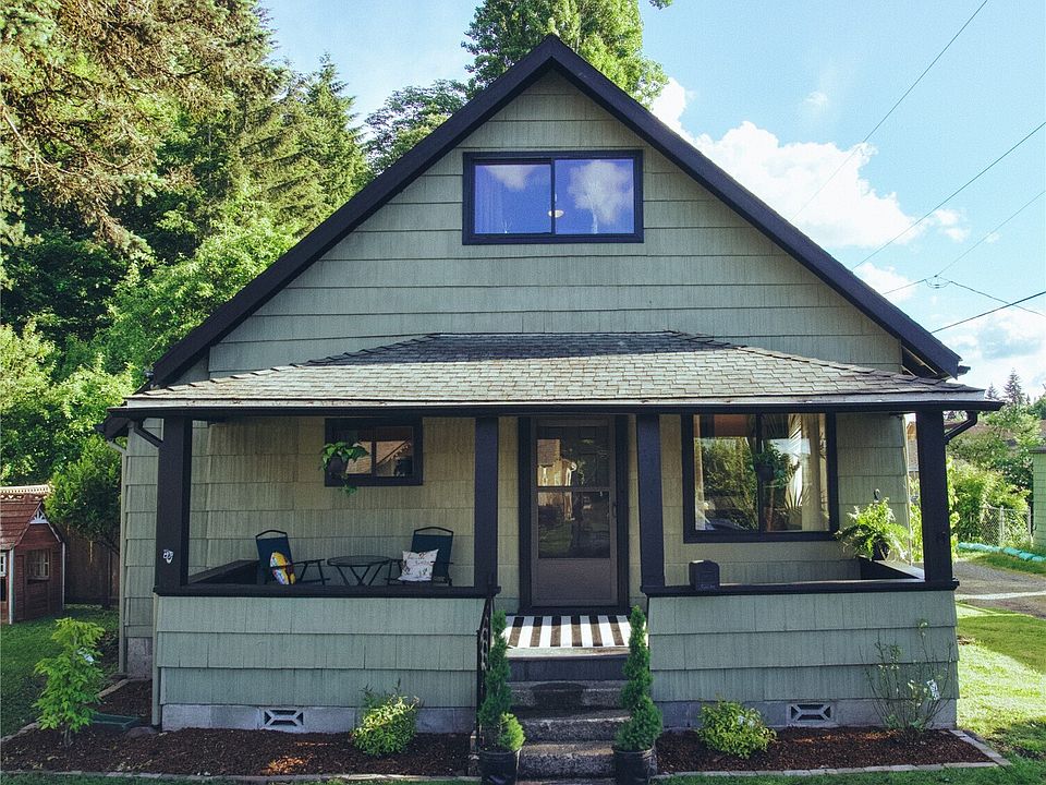 1st image of 512 E Pear Street