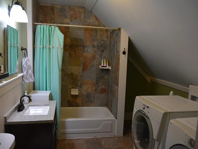 2622 Polk St NE #2 — Photo 7
