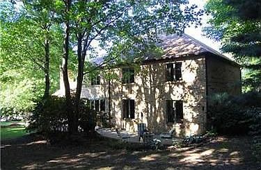 3rd image of 1327 Maywood Dr