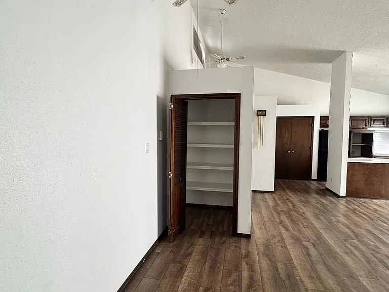 12204 Menaul Blvd NE #A — Photo 5