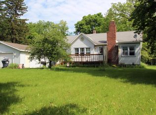 104 W Bitely Dr, Lawton, MI 49065