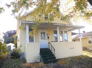 416 8th Ave, Troy, NY 12182