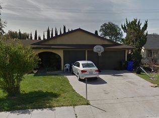 957 W Fromer St, Rialto, CA 92376