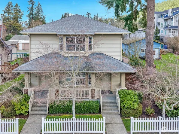 260 SE Andrews Street, Issaquah, WA 98027