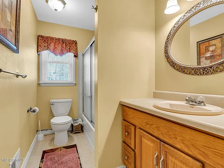 10 Mistletoe Ct — Photo 4