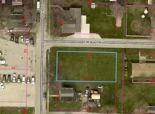 201 E Wabash Ave, Nappanee, IN 46550