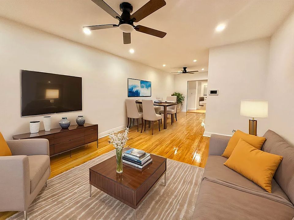1st image of 2045 28th St #1