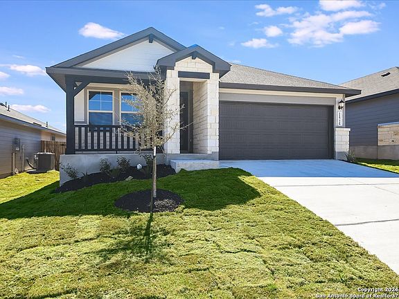 2nd image of 11726 Mustang Grove