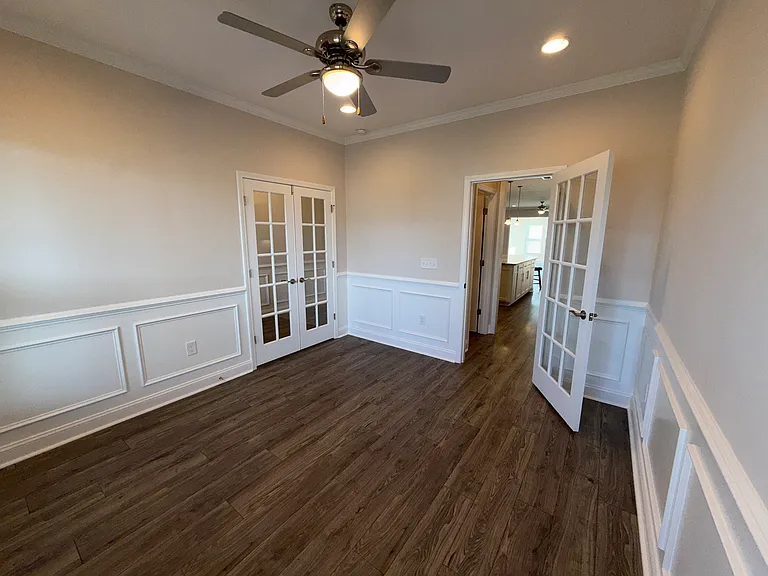 Door leading to Butlers Pantry and Kitchen