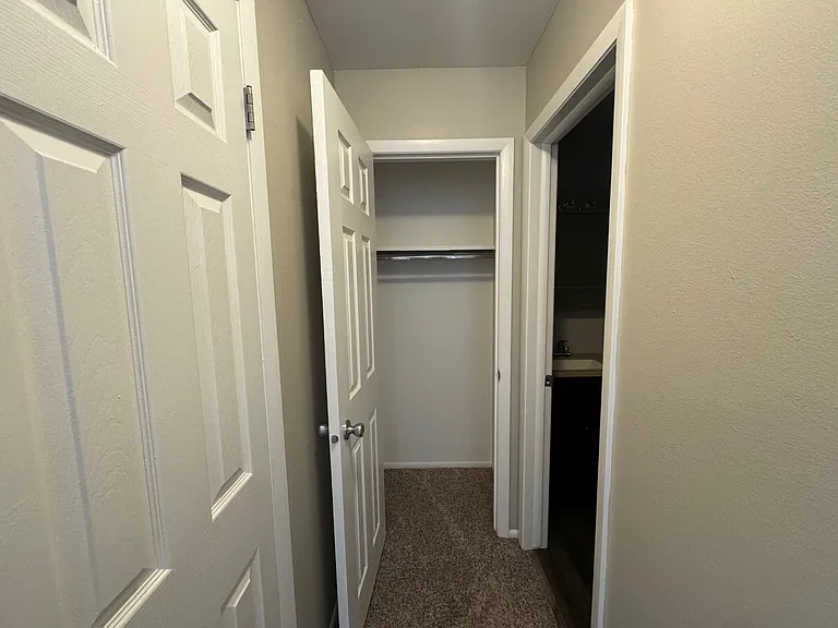The Ridge Apartments — Photo 105