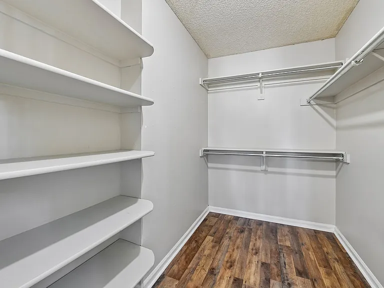 19724 E Loyola Cir — Photo 17