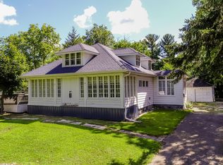 4877 Forest Beach Rd, Watervliet, MI 49098