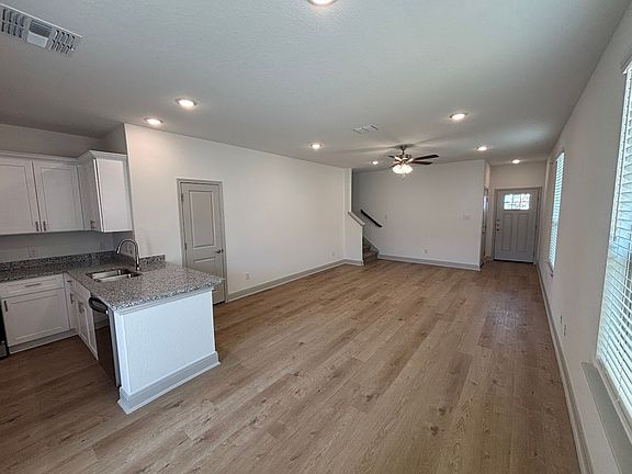 5th image of 7516 Briarwood Pass #2