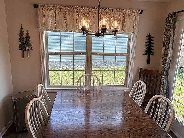 Fredrick Dr — Photo 9