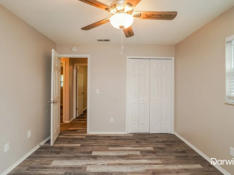 101 Burgos Rd — Photo 9