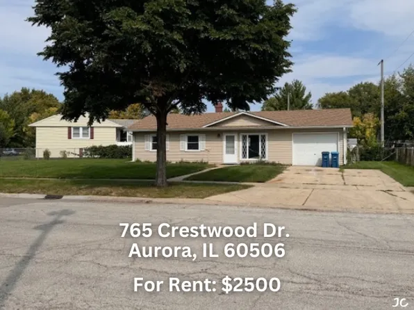 765 Crestwood Dr, Aurora, IL 60506